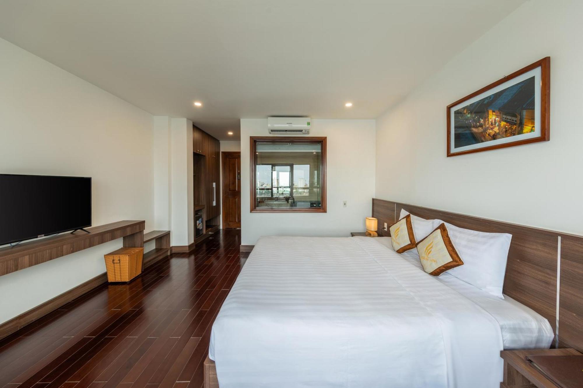 Hoang Linh Riverside Hotel Danang Exterior photo